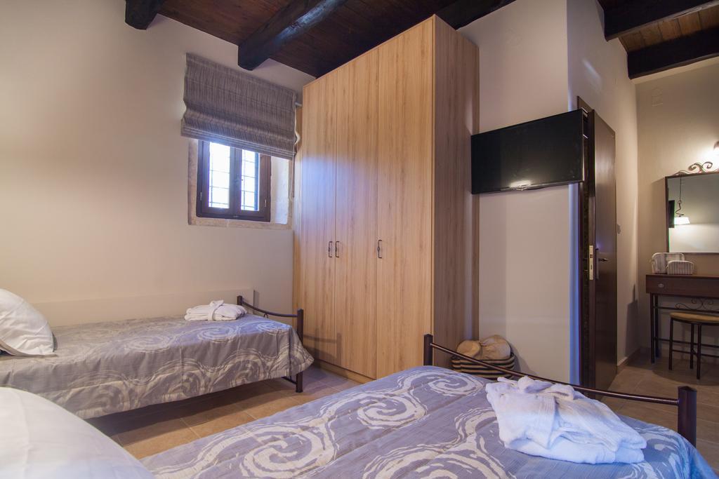 Villa Zefi Elefterna Bilik gambar